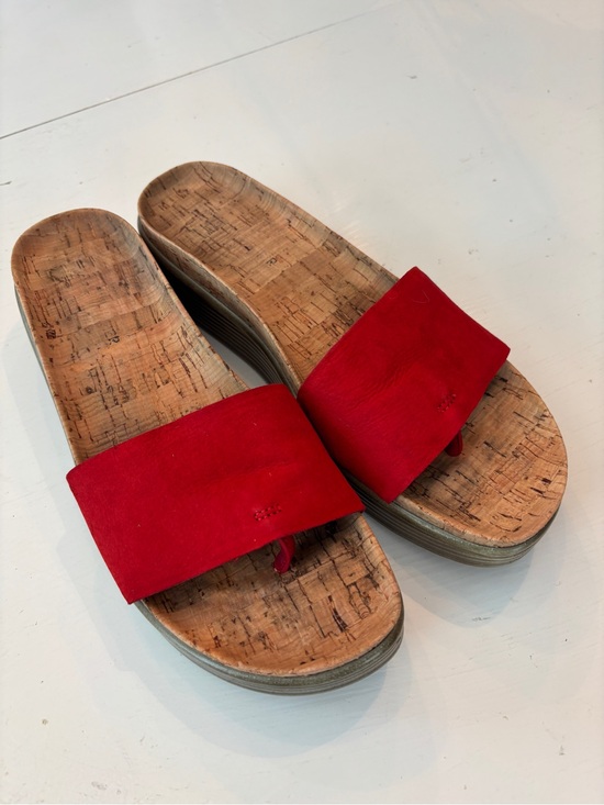 Donald J. Pliner Shoes - Donald J. Pliner Fifi red suede cork sandals size 7.5, summer, comfy, vibrant